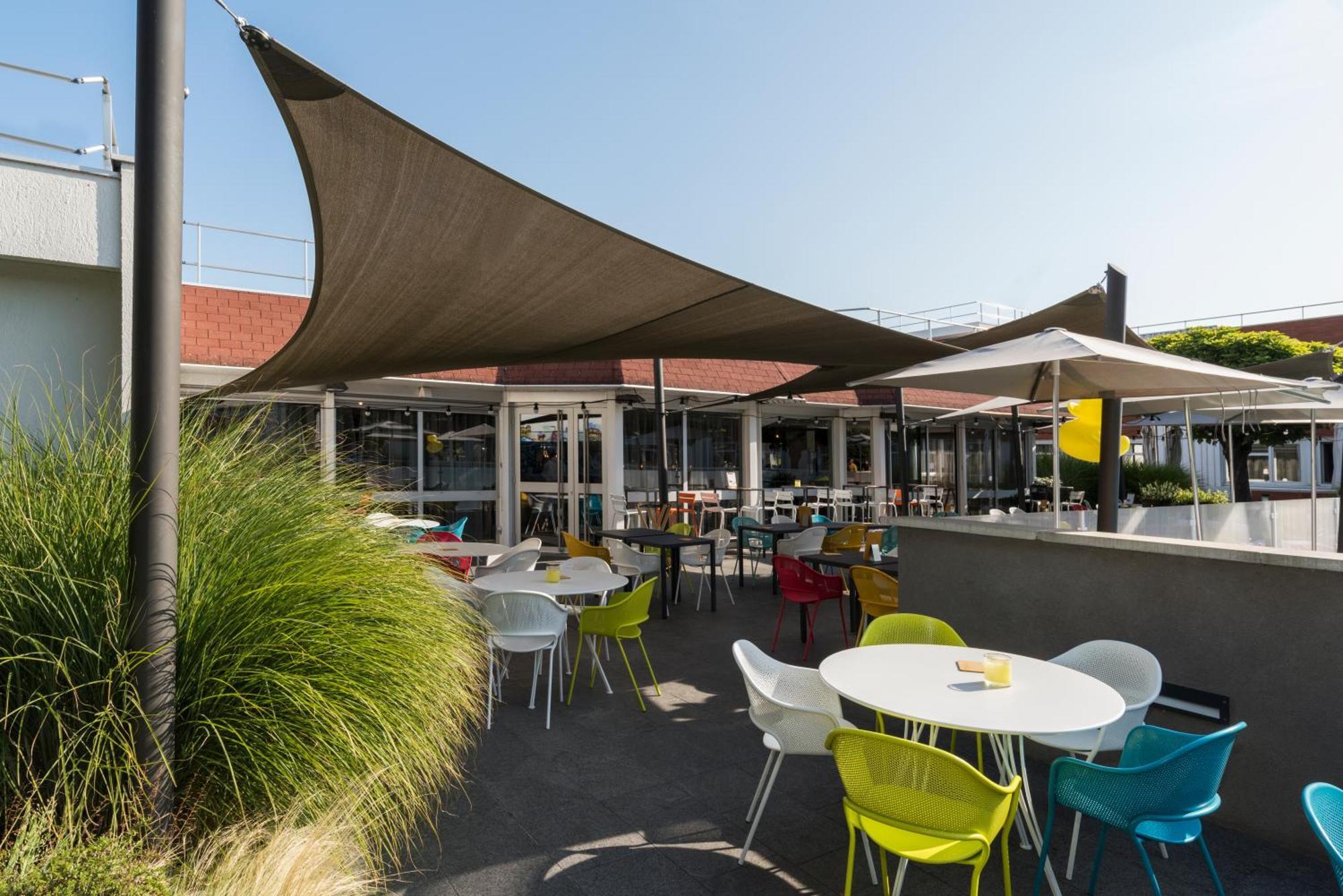 Hotel Ibis Styles Lyon Bron Eurexpo Zewnętrze zdjęcie